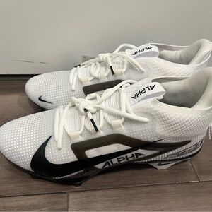 Nike Alpha Menace 4 Elite White With Black Football Cleats Size 12.5 NWOT